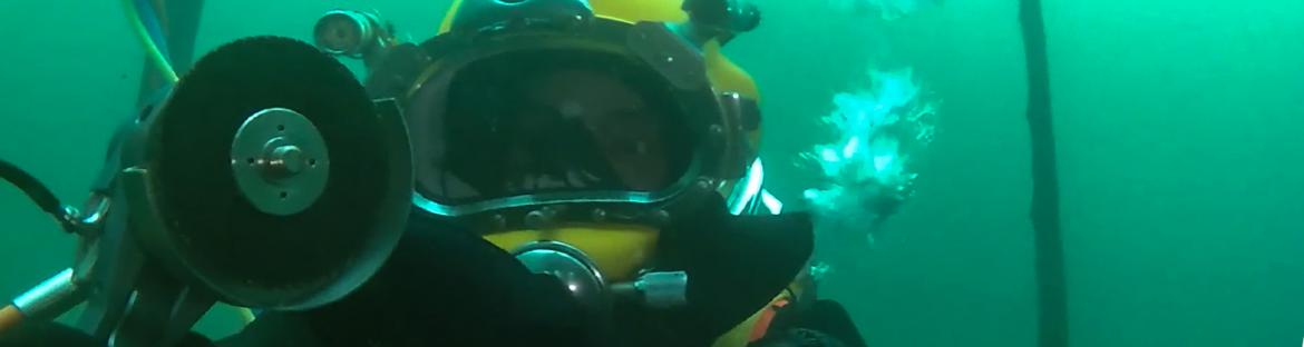 Underwater Grinding and Polishing